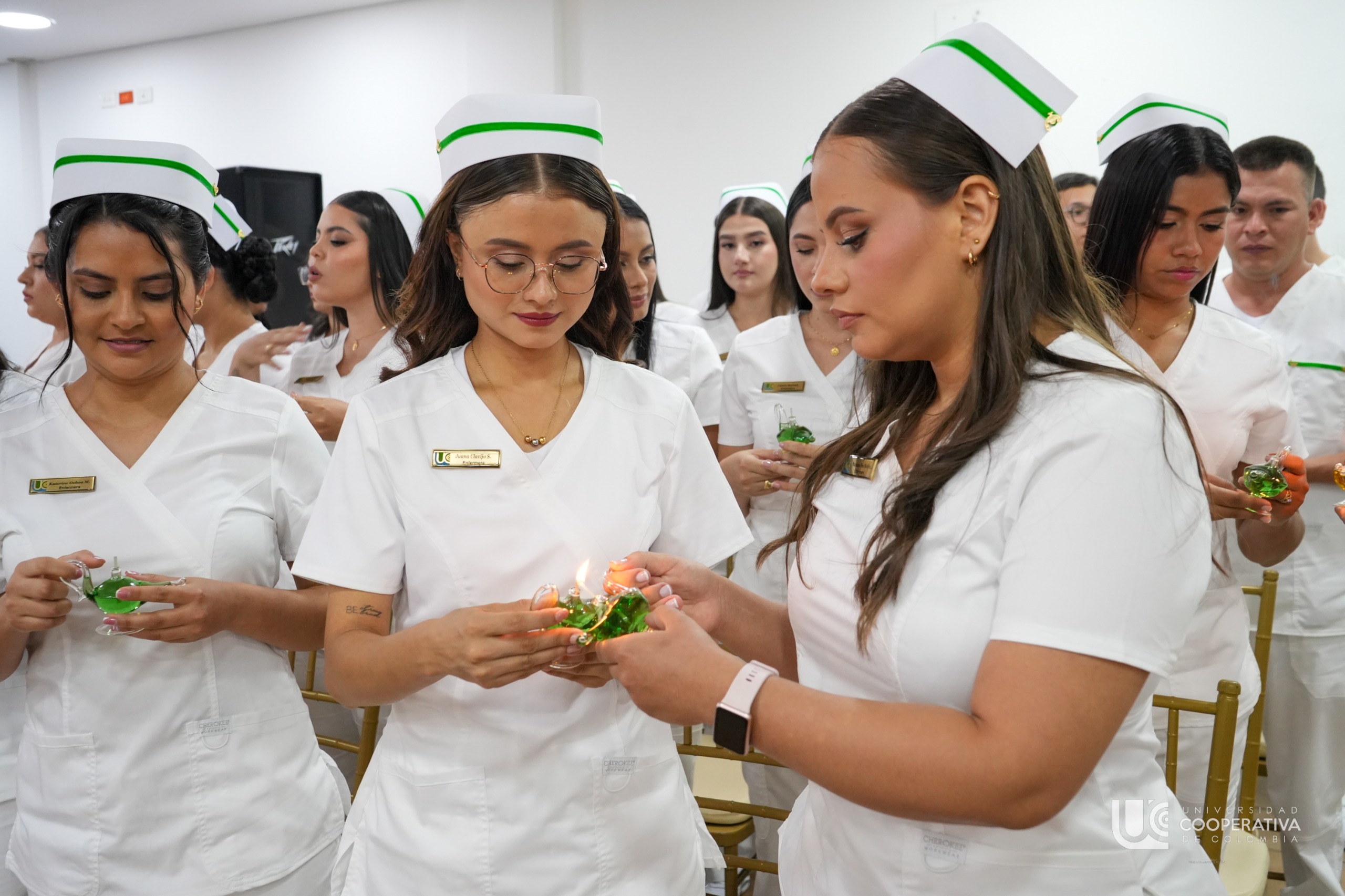 Ceremonia De Imposición De Símbolos Del Programa De Enfermería